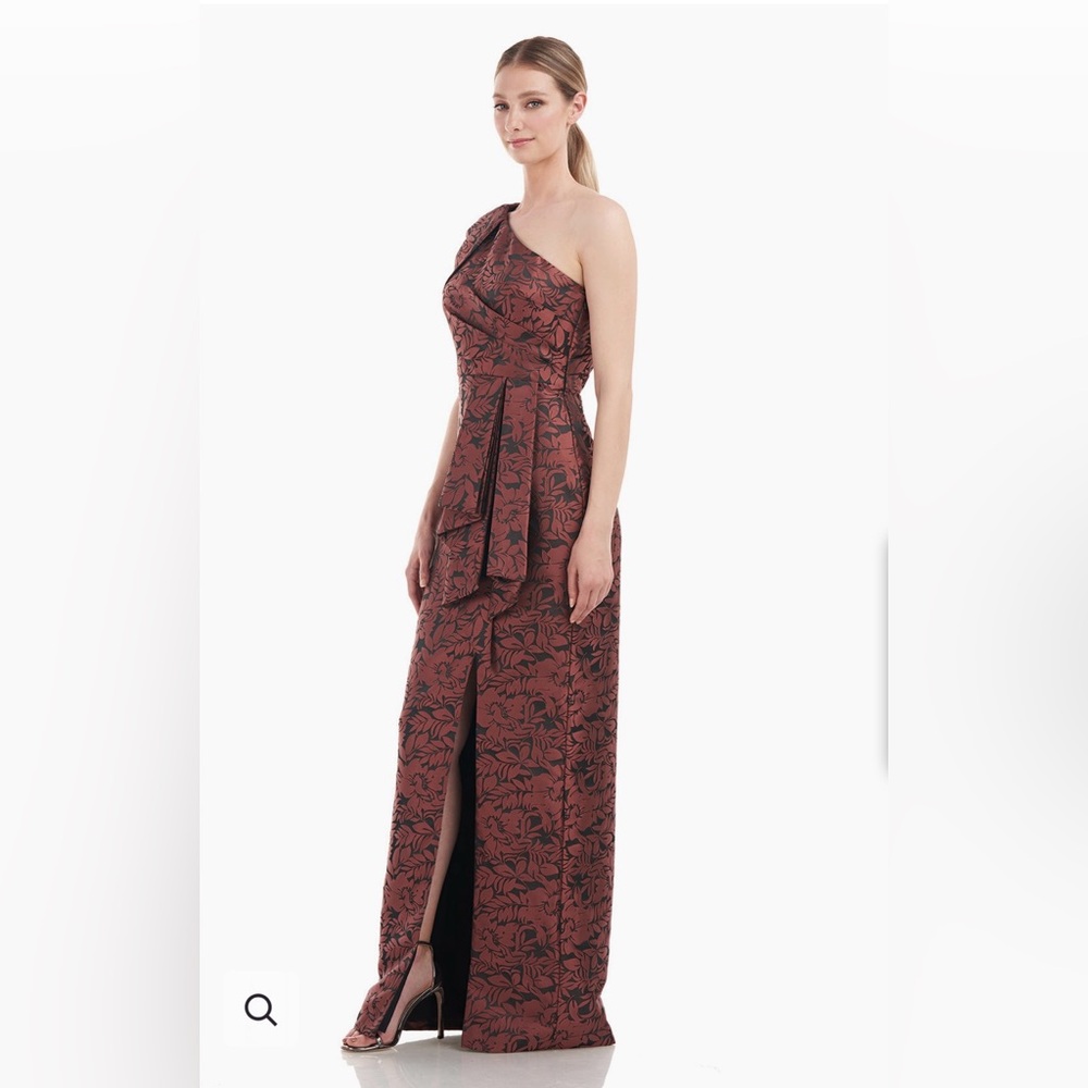 Kay Unger Serena Gown